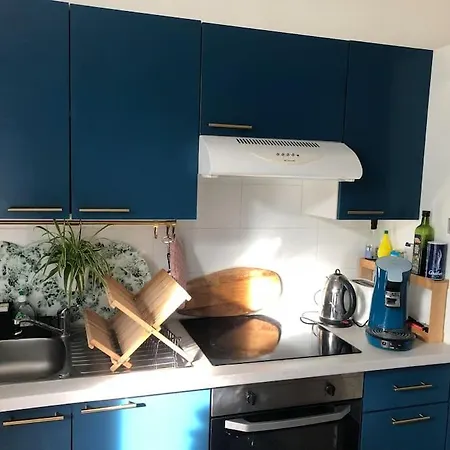 Apartment Calme Et Chaleureux Avec Stationnement Gratuit *