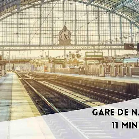 Calme Et Chaleureux Avec Stationnement Gratuit * Nantes