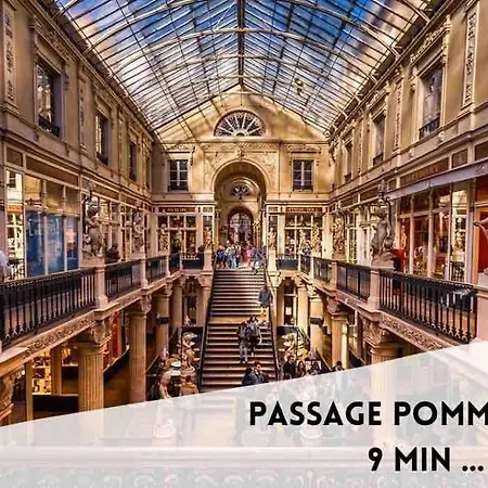 Calme Et Chaleureux Avec Stationnement Gratuit Apartment Nantes